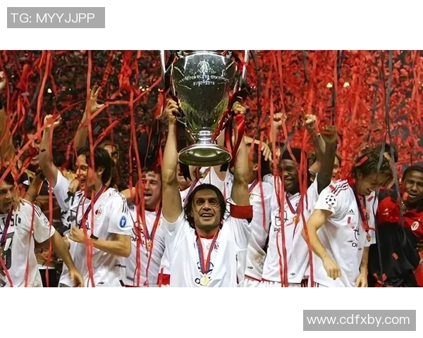 AC米兰传奇队长马尔蒂尼与伊布的卓越领导艺术探讨